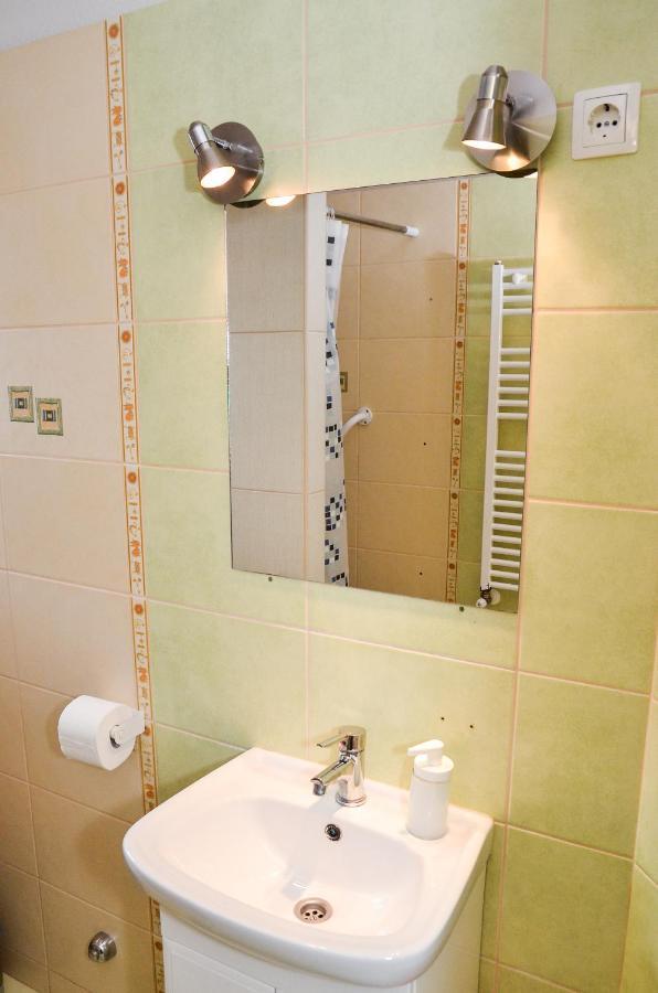 Gabor Aron Apartman Aparthotel Hajduszoboszlo Exterior photo